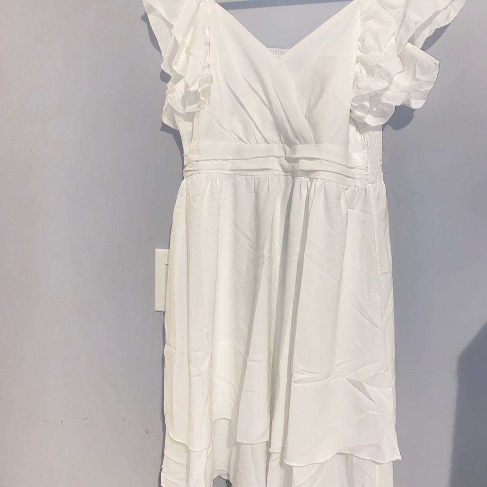 Elegant White Midi Dress - Picture 2 of 4